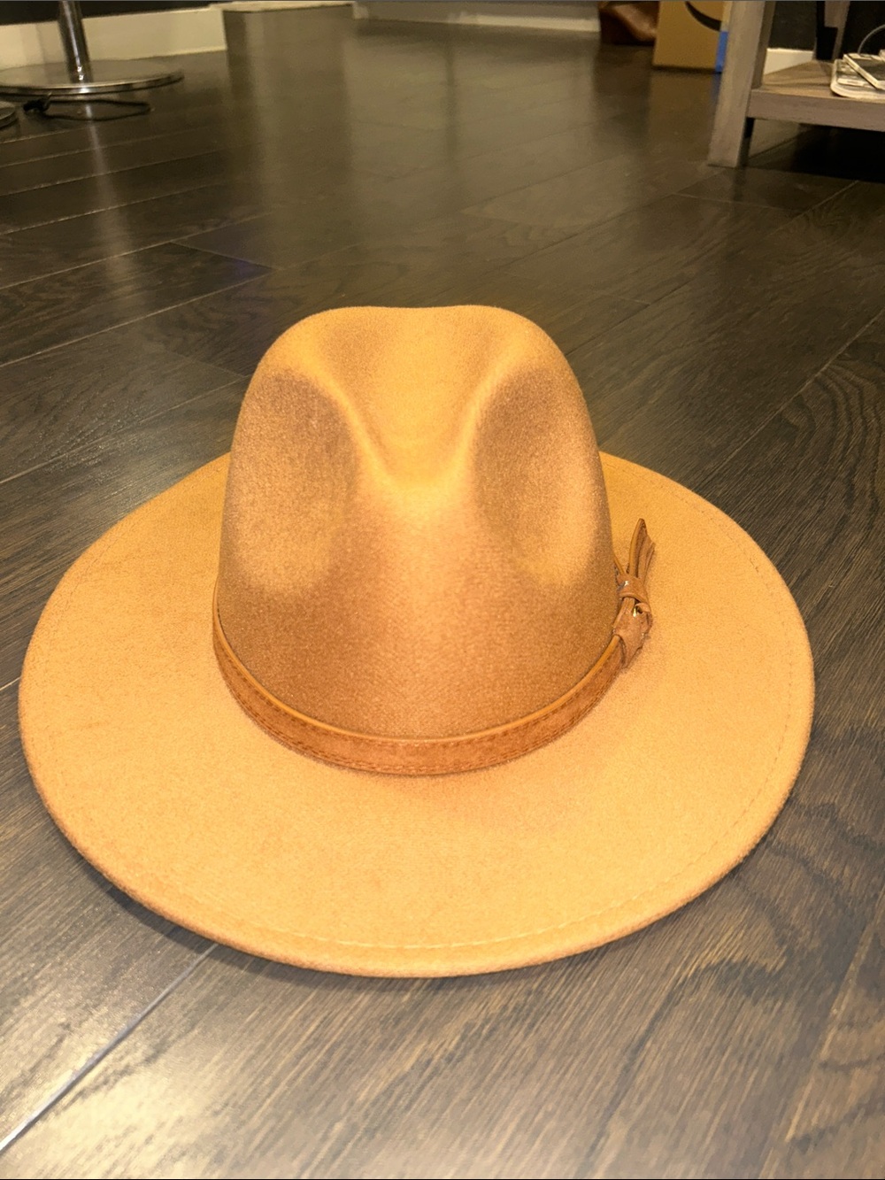 Classic Women’s  Wool Fedora Hat in Camel